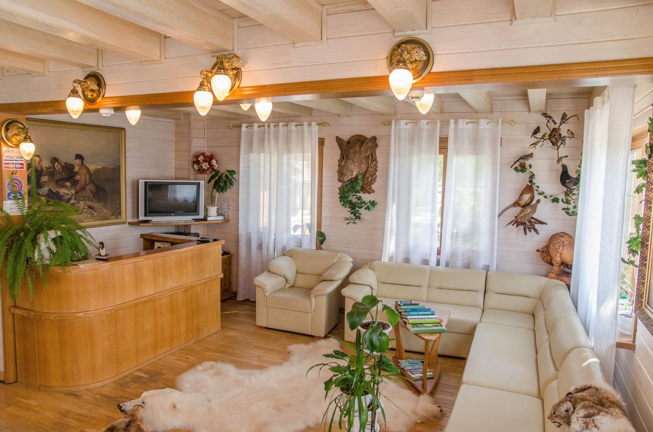 Hunting House Hotel Bereza ภายนอก รูปภาพ